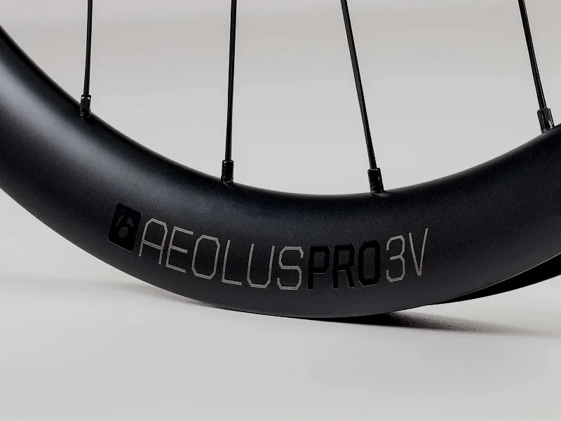 NUEVAS RUEDAS PARA GRAVEL BONTRAGER AEOLUS PRO 3V DISC TLR