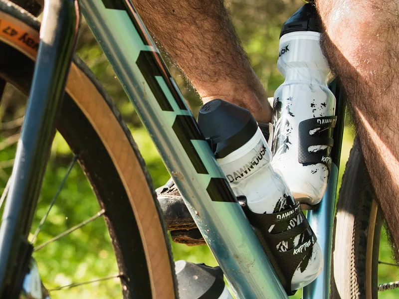 DAWN TO DUSK KAPTIVE 8, UN PORTABIDÓN ESPECÍFICO PARA GRAVEL O MTB